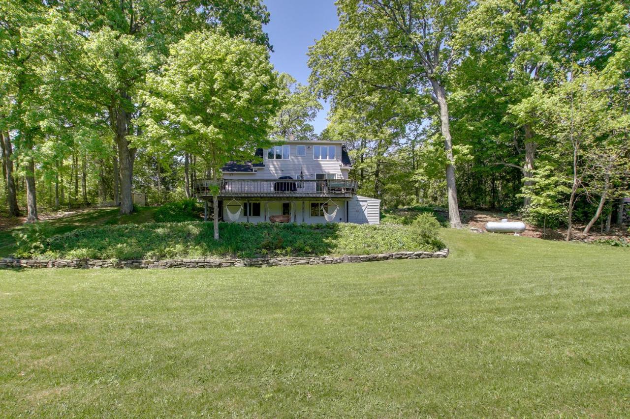 Updated Home With Deck 2 Mi To Sister Bay Beach! Exterior foto